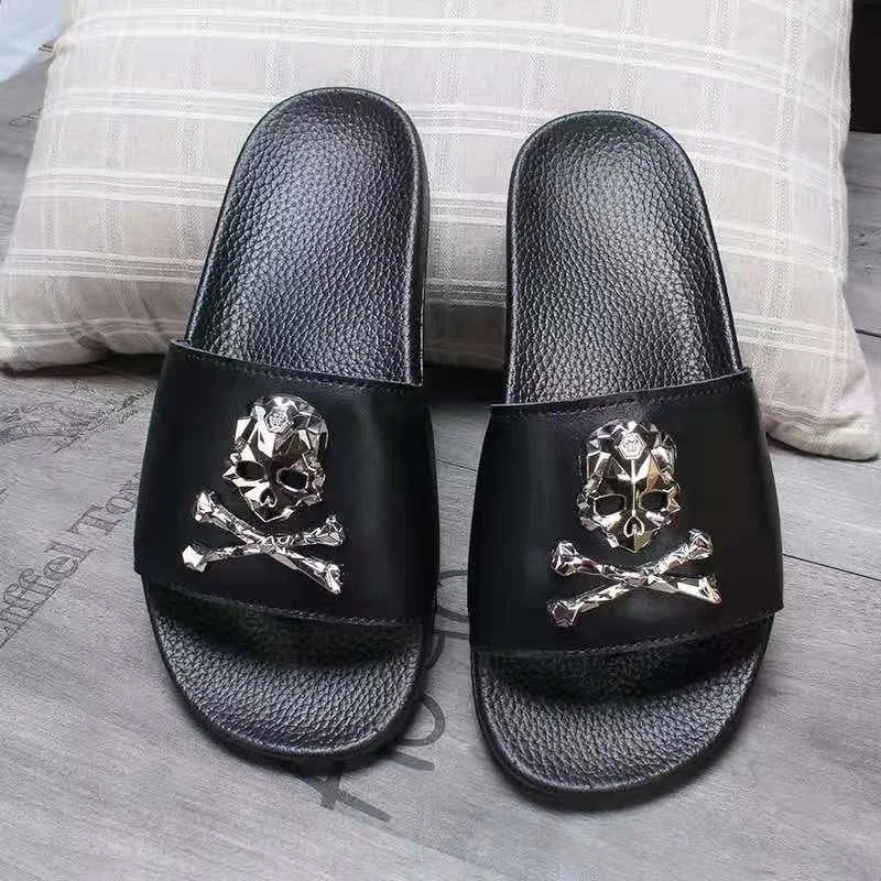 Summer Fashion Men's Leather Slippers Couple Beach Shoes Skull Sandals Slippers Antiskid Open Toe Flip Flops Big Size Slides