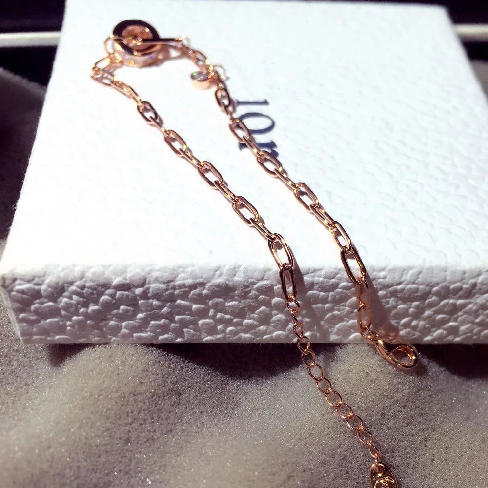 Korean Fashion Exquisite Luxury Lady Bracelets Buckle AAA Top Quality Bangles Shine Women Trend Charm Jewelry Romantic Pendant