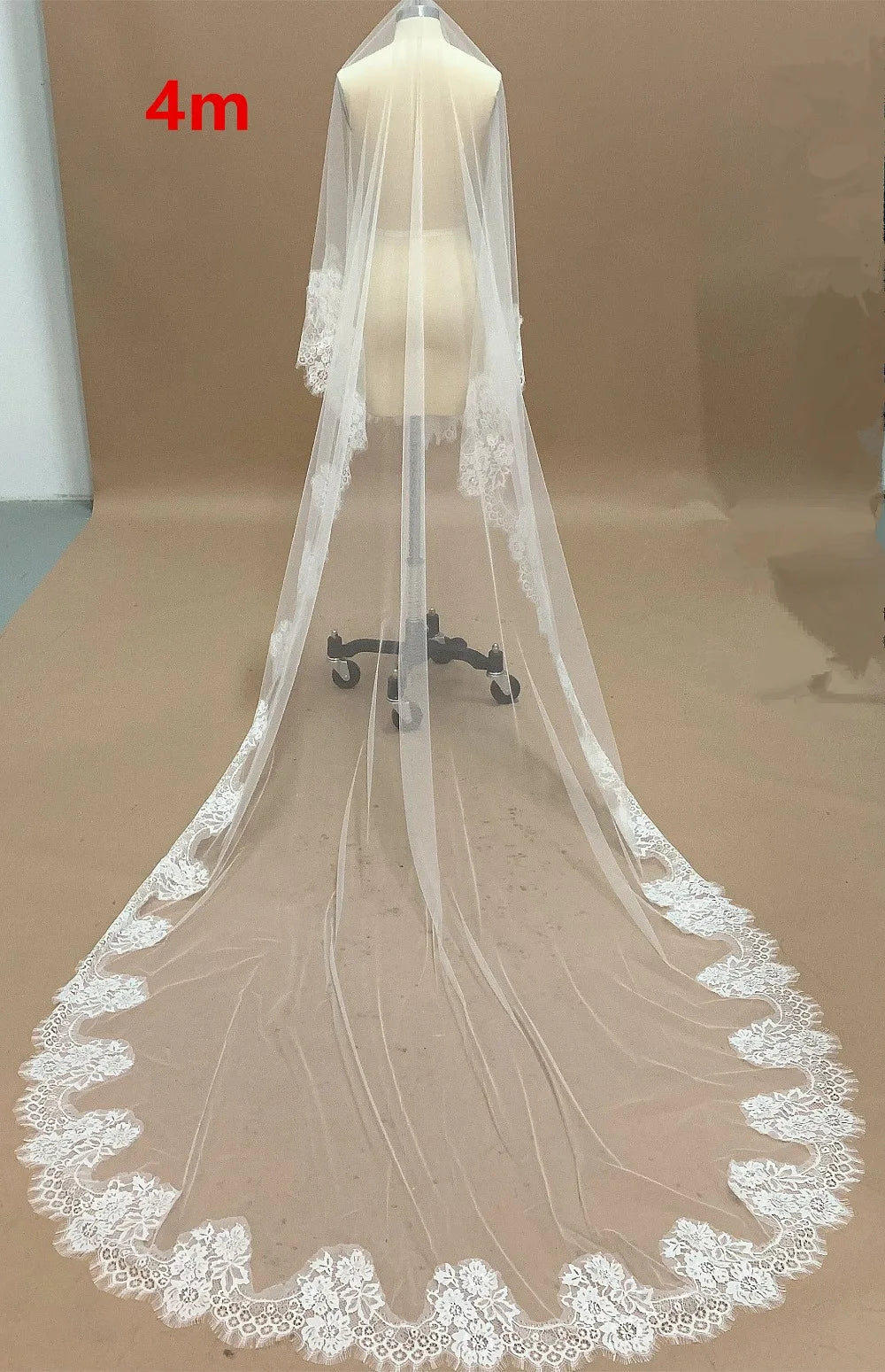 High Quality、Lace Edge 2T Wedding Veil with Comb Luxury 2 Layers Bridal Veil