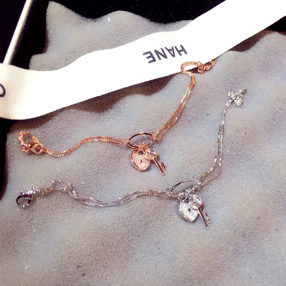 Korean Fashion Exquisite Luxury Lady Bracelets Buckle AAA Top Quality Bangles Shine Women Trend Charm Jewelry Romantic Pendant