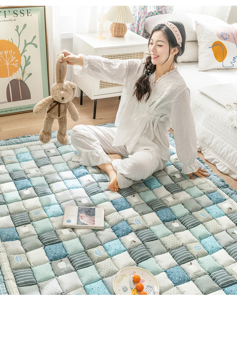 Large Thick Cotton Quilted Rugs for Living Room Anti Slip Bedroom Bedside Carpet Rugs Winter Warm Floral Print Tatami Floor Mats