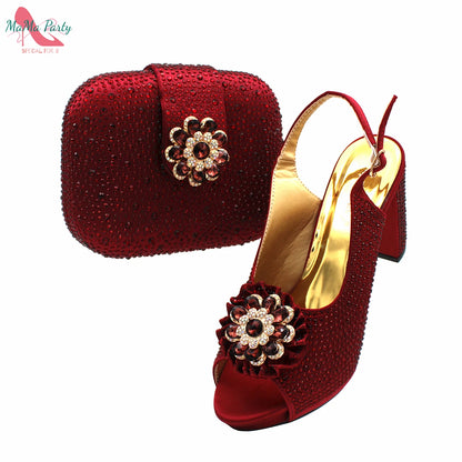 Buckle Strap Sandals Nigerian Women Shoes and Bag Set in Yellow Color with Shinning Crystal Italian Lady Shoes and Bag for Party