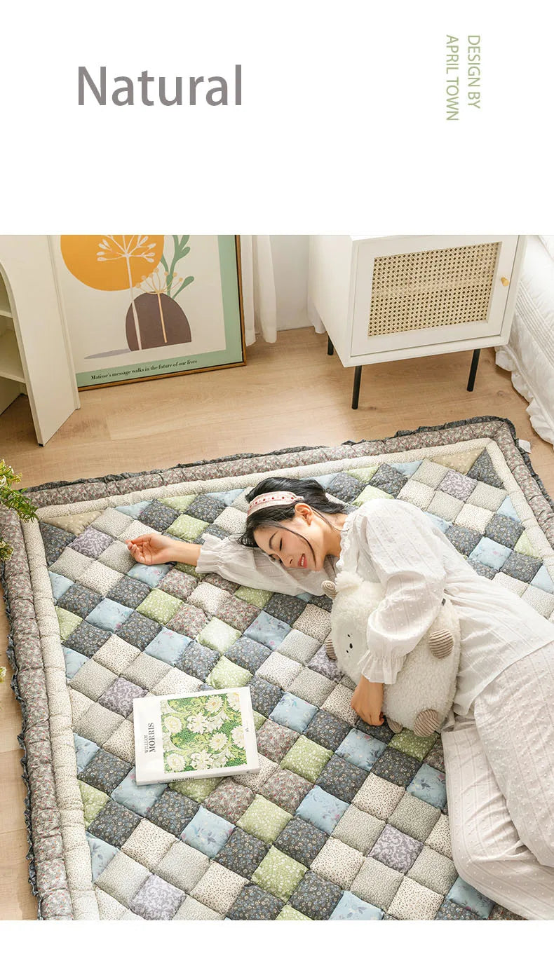 Large Thick Cotton Quilted Rugs for Living Room Anti Slip Bedroom Bedside Carpet Rugs Winter Warm Floral Print Tatami Floor Mats