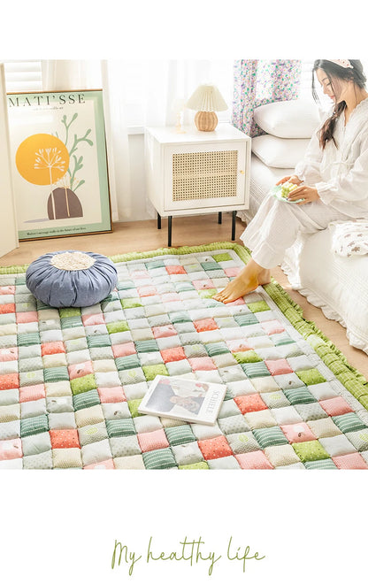 Large Thick Cotton Quilted Rugs for Living Room Anti Slip Bedroom Bedside Carpet Rugs Winter Warm Floral Print Tatami Floor Mats