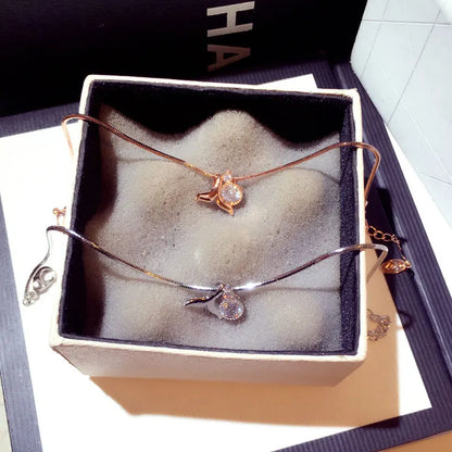 Korean Fashion Exquisite Luxury Lady Bracelets Buckle AAA Top Quality Bangles Shine Women Trend Charm Jewelry Romantic Pendant