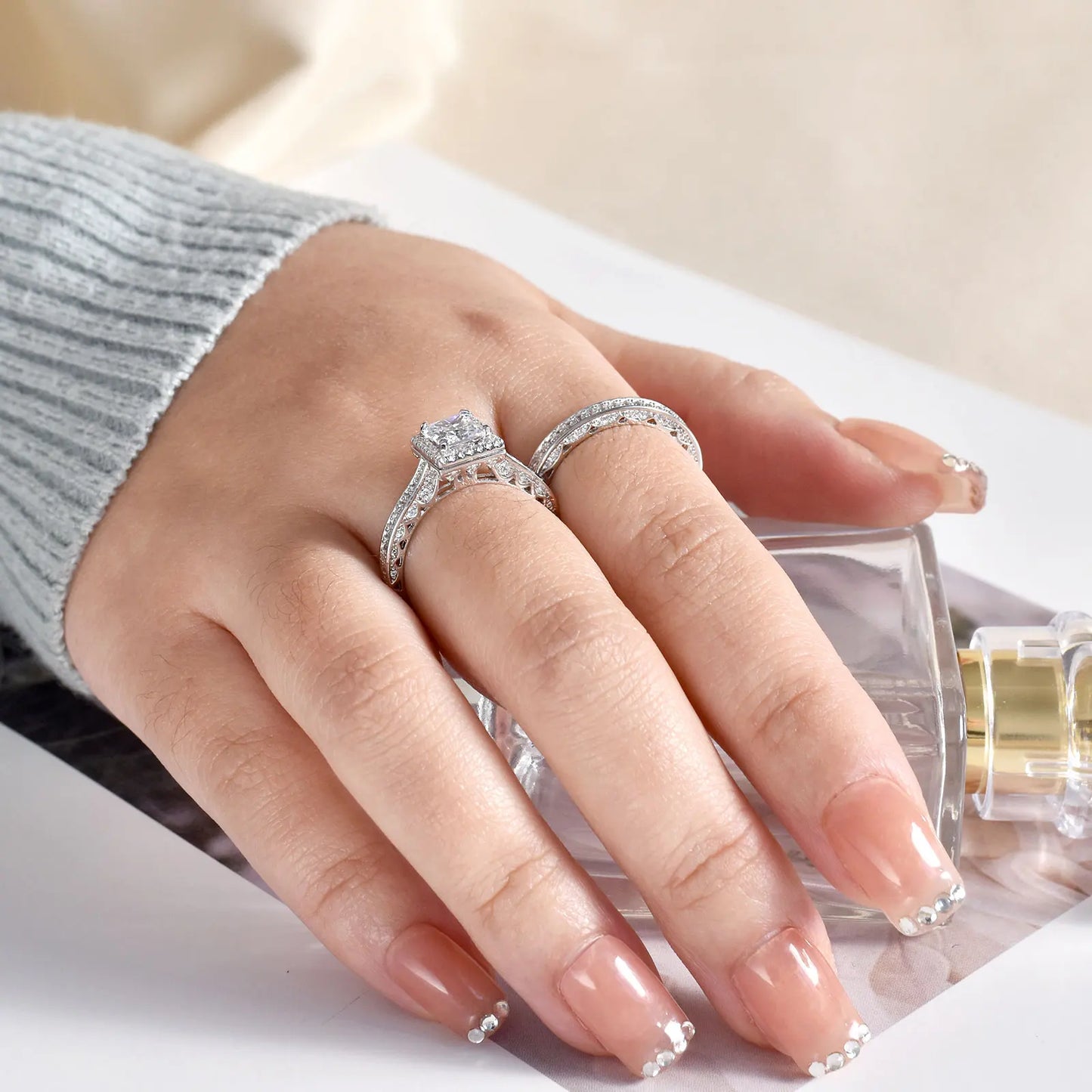 Newshe 2Pcs Genuine 925 Sterling Silver Moissanite /AAAAA Zircons Wedding Ring Set Halo Princess Cut Engagement Rings for Women