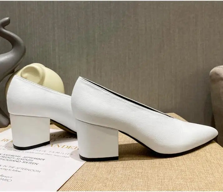 Sandals Luxury Brand Sexy Dress Shoes Elegant Chunky High Heeeled Pumps Sexy Pointed Toe Evening Shoes Women Shoes V Cut Shoes