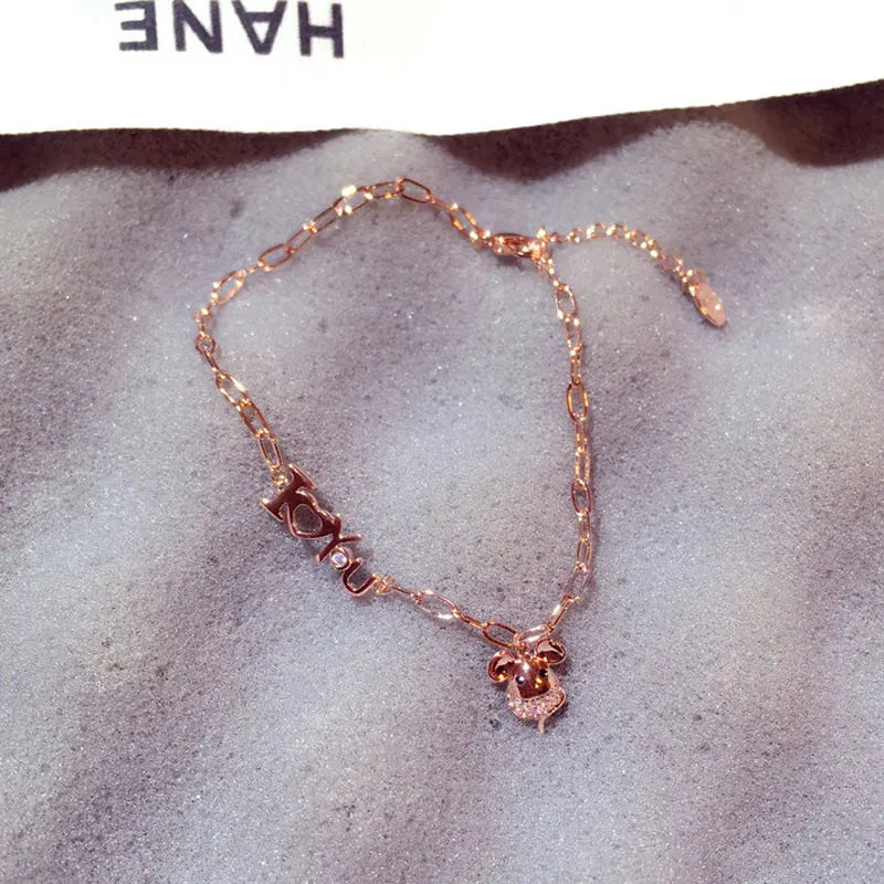 Korean Fashion Exquisite Luxury Lady Bracelets Buckle AAA Top Quality Bangles Shine Women Trend Charm Jewelry Romantic Pendant