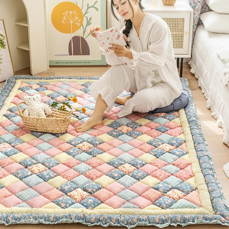 Large Thick Cotton Quilted Rugs for Living Room Anti Slip Bedroom Bedside Carpet Rugs Winter Warm Floral Print Tatami Floor Mats