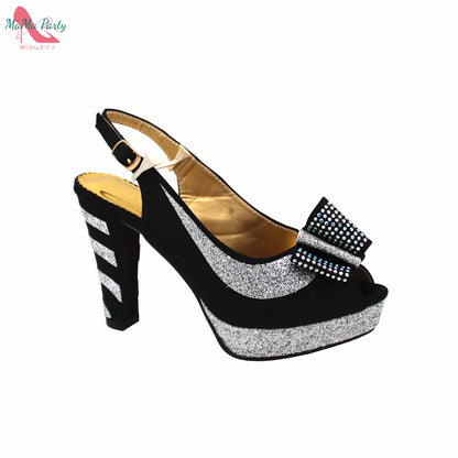 2024 High Quality Fashion Nigerian Women Shoes Matching Bag Set in Royal Blue Color Specials Design with Appliques for Party