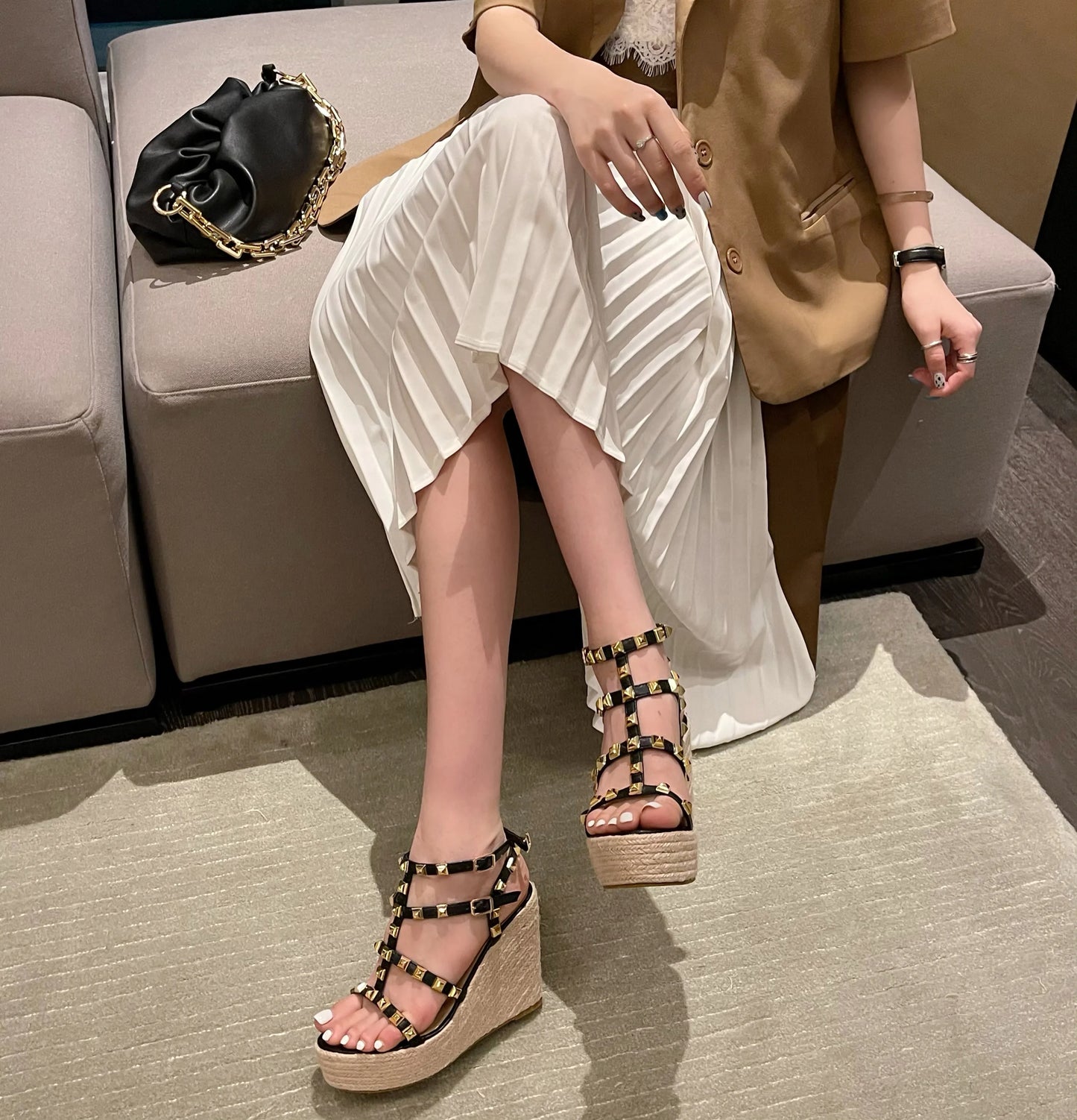 Rivet Wedges Women Sandals Open Toe Ankle Buckle Strap Ladies Platform Wedges Sandals High Heels Roman Rattan Grass Woven Shoes