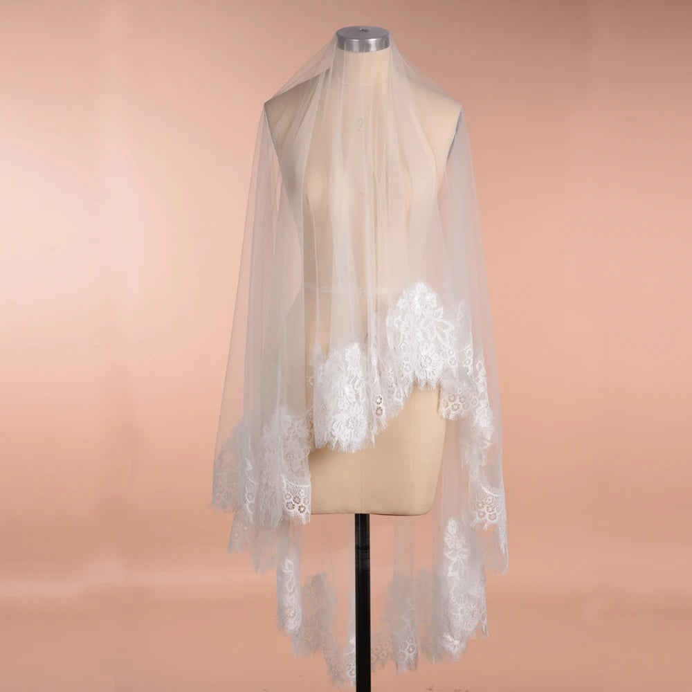 High Quality、Lace Edge 2T Wedding Veil with Comb Luxury 2 Layers Bridal Veil