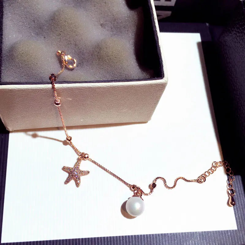 Korean Fashion Exquisite Luxury Lady Bracelets Buckle AAA Top Quality Bangles Shine Women Trend Charm Jewelry Romantic Pendant