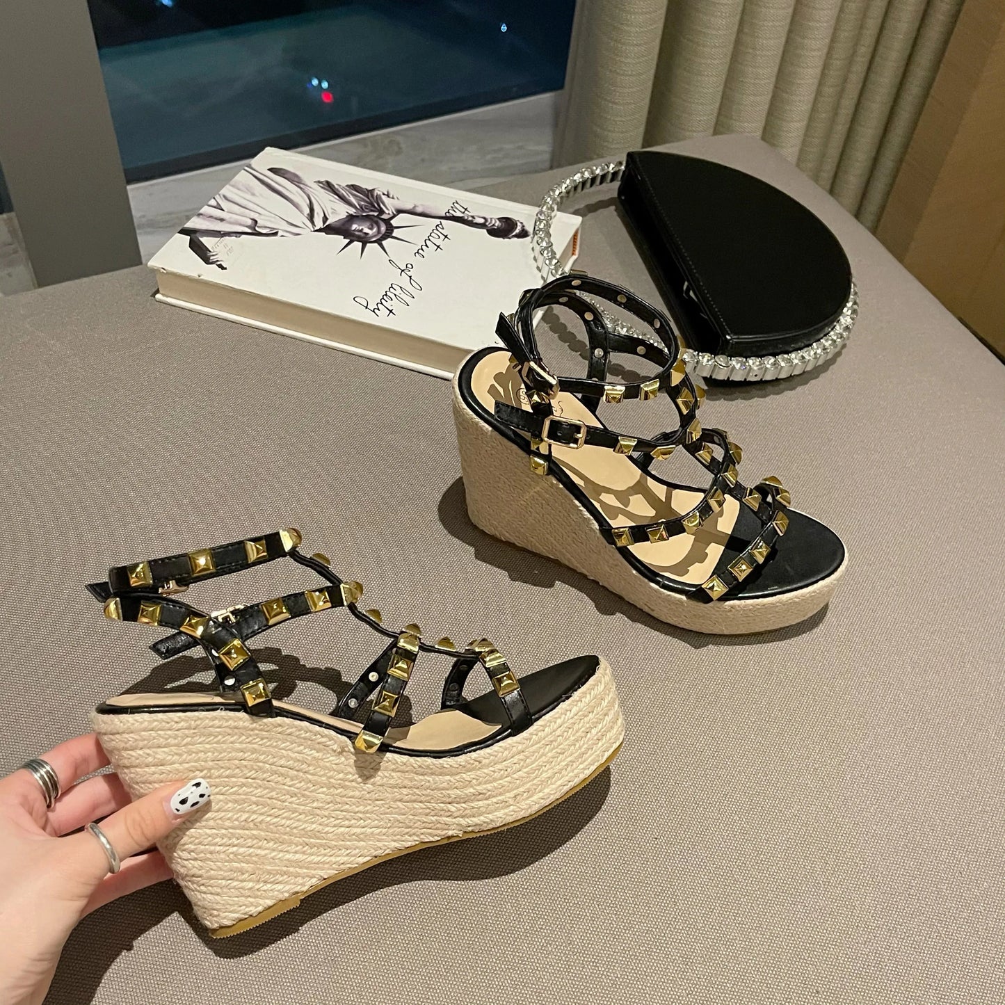 Rivet Wedges Women Sandals Open Toe Ankle Buckle Strap Ladies Platform Wedges Sandals High Heels Roman Rattan Grass Woven Shoes
