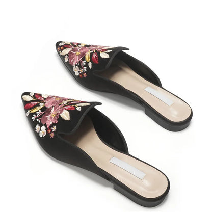 Silk Embroidery Mules Shoes Woman Brand Luxury Slippers Flats Pointed Toe Slides Floral Home Slippers Cozy Slip On Flip Flops