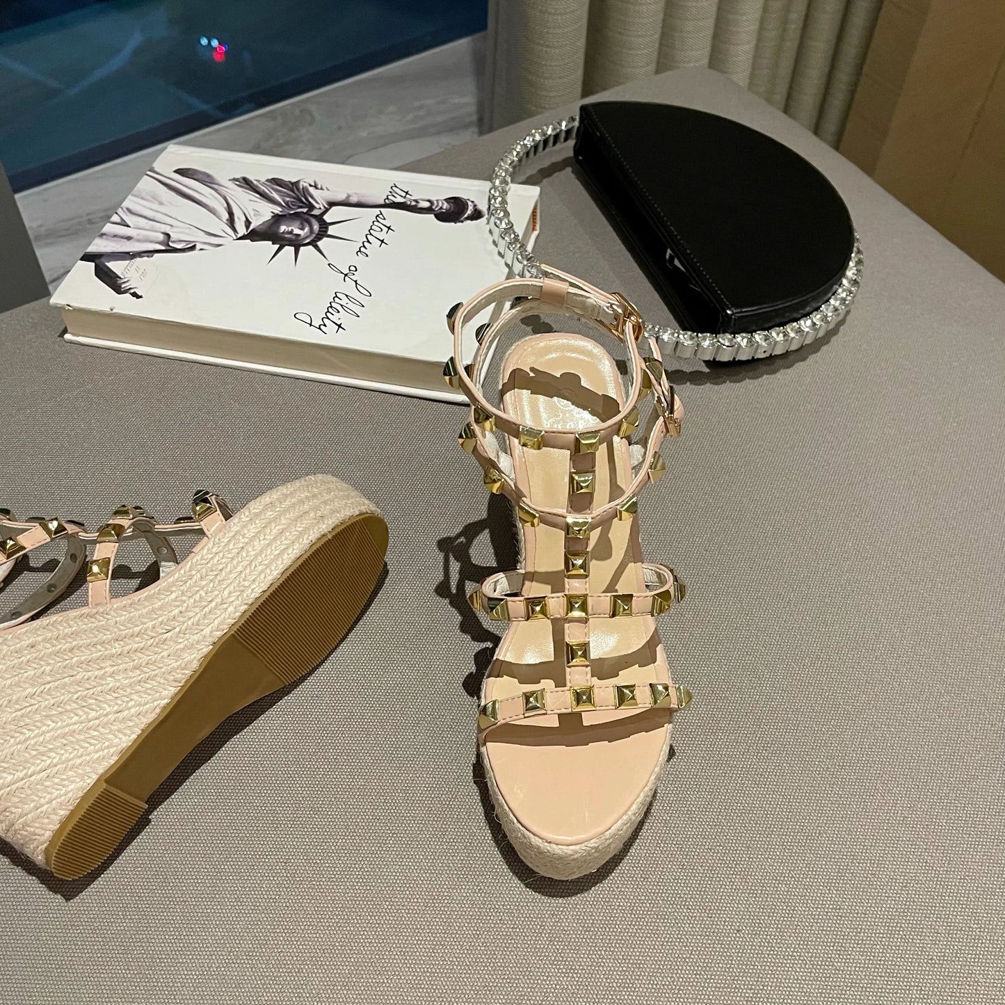 Rivet Wedges Women Sandals Open Toe Ankle Buckle Strap Ladies Platform Wedges Sandals High Heels Roman Rattan Grass Woven Shoes