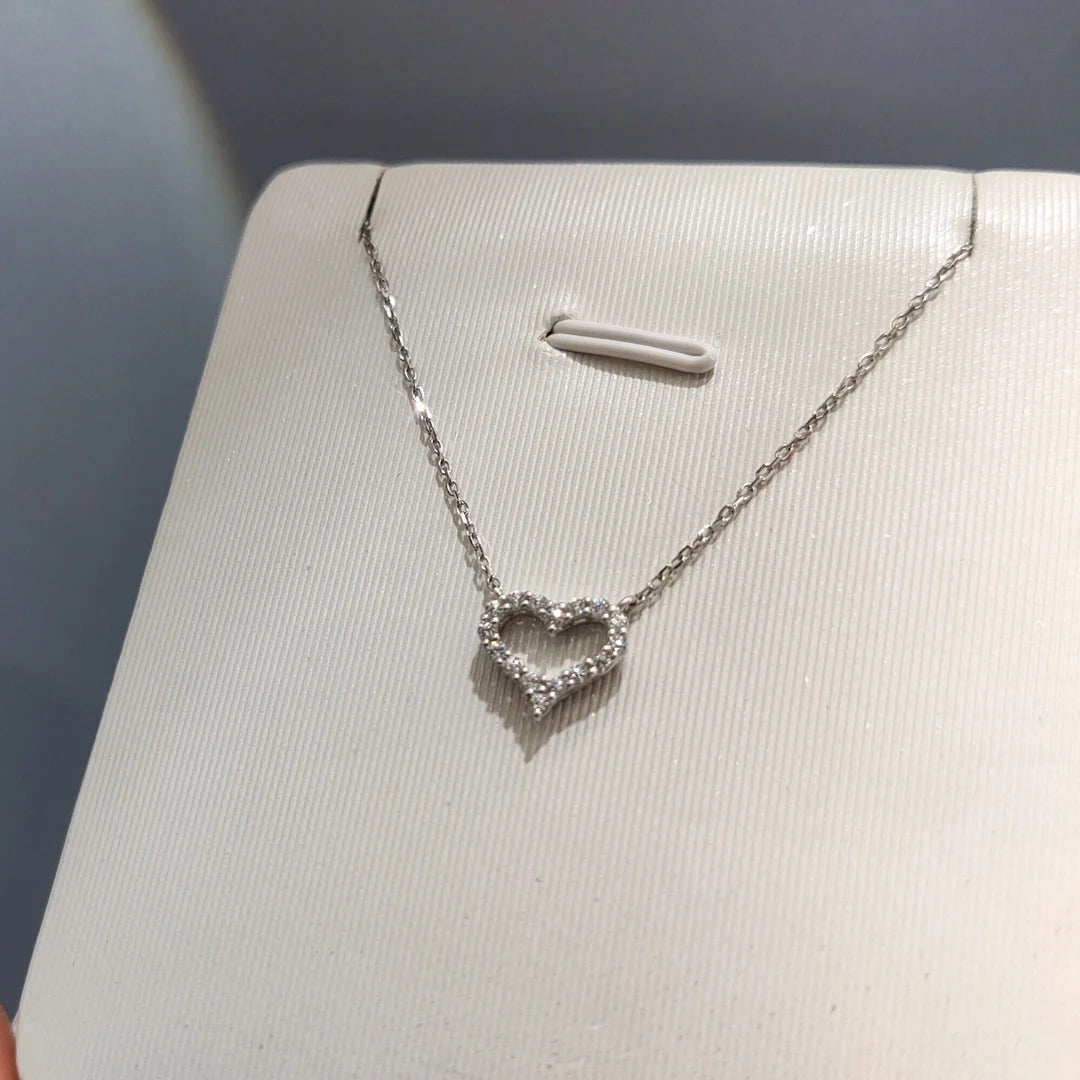 Classic 10K White Gold Total 1 Carat Brilliant Cut Pass Diamond Tester D Color Moissanite Heart Pendant Necklace Women Jewelry
