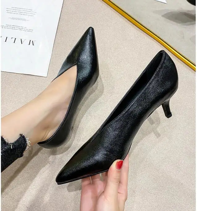 Sandals Luxury Brand Sexy Dress Shoes Elegant Chunky High Heeeled Pumps Sexy Pointed Toe Evening Shoes Women Shoes V Cut Shoes