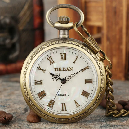Bronze Retro Roman Numerals Display Quartz Pocket Watch Vintage Pendant Clock for Men Women Fob Sweater Chain / Hanging Chain