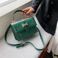YoReAi New 3D Gun Shaped Chains Women Shoulder Bags Luxury Leather Crossbody Bag Lady High Quality Small Purses Clutch for Girls