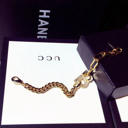 New Fashion Japan Korea Super Shine Rhinestone Word Bracelets Temperament Charm Bracelets on Hand Luxury Jewelry Accessories