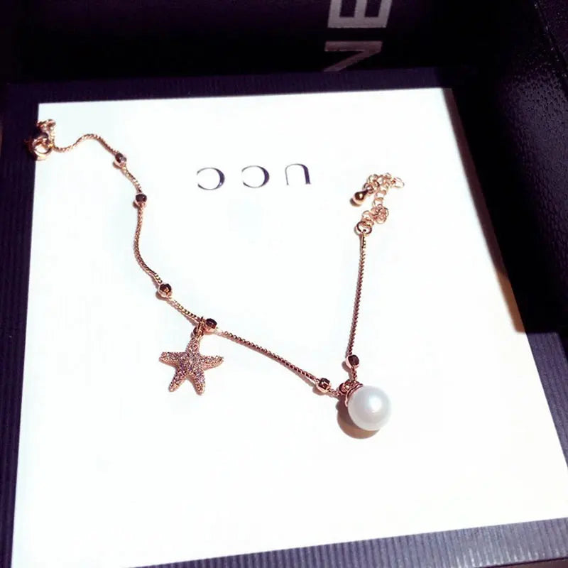 Korean Fashion Exquisite Luxury Lady Bracelets Buckle AAA Top Quality Bangles Shine Women Trend Charm Jewelry Romantic Pendant
