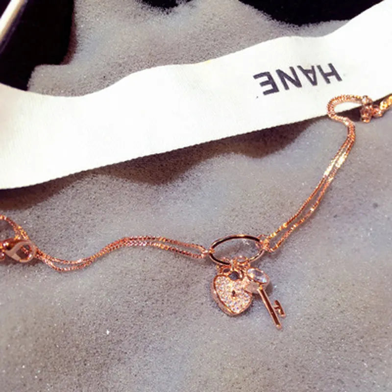 Korean Fashion Exquisite Luxury Lady Bracelets Buckle AAA Top Quality Bangles Shine Women Trend Charm Jewelry Romantic Pendant