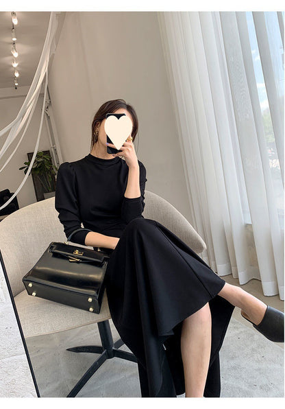 Black Dress with Round Neck and Long Sleeves, Korean Style, 2026 Autumn New Model, Sexy and Elegant, Waist-Cinching, Slimming, Long Skirt with a Large Hem