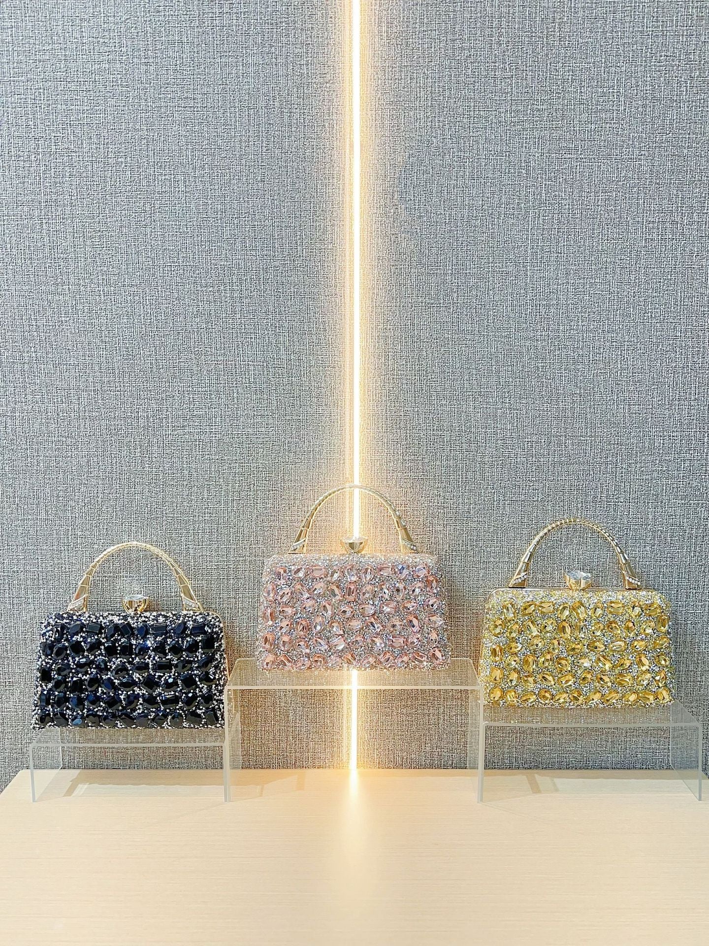 New Cross-border Banquet Handbag Women's Handheld Crossbody Bag Shoulder High-end Small Bag Full Diamond Shiny Evening Bag