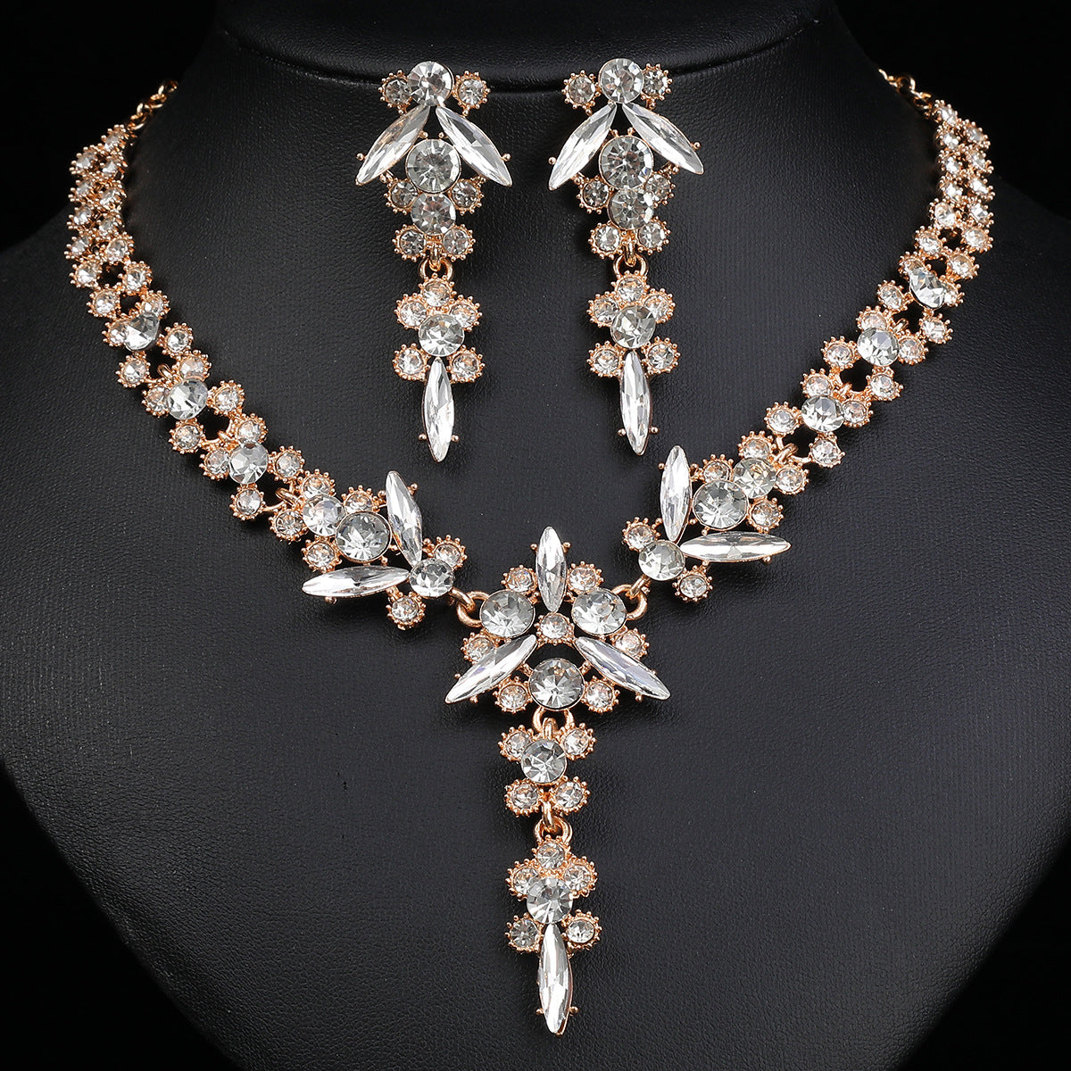 Europe and the United States Hot Jewelry Cross-border Supply Bridal Necklace suit Fashion High-end Crystal Wedding Dress Banquet Dress Jewelry