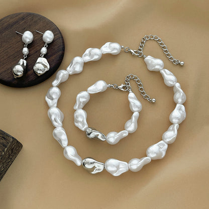 European and American Cross-border Jewelry French Retro Imitation Pearl Baroque Necklace Simple Beaded Pendant Tassel Clavicle Chain