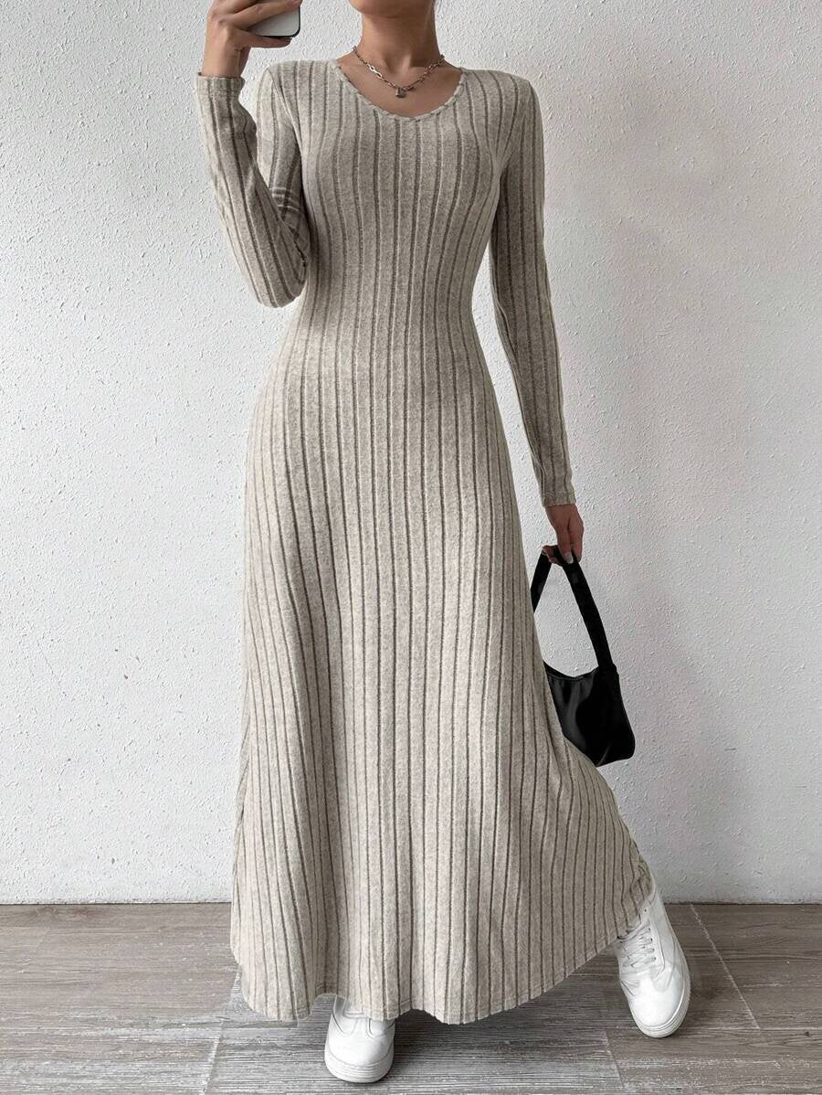 European and American Cross-Border Amazon Dress Slim Fashion Women's Knitted Pure Color Long-Sleeved A-Line Street Long Skirt for Women