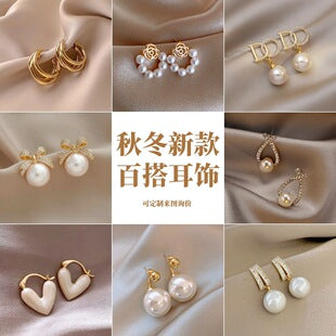 European and American Retro Fashion Golden Roman Coin Tassel Necklace Bohemian Ethnic Style Clavicle Chain Jewelry suit