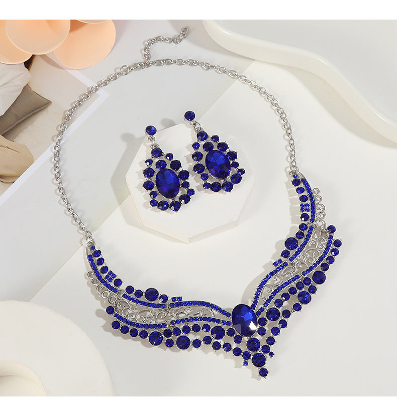 European and American Export Jewelry Bridal Jewelry Accessories Necklace Earrings Set Live Performance Crystal V-Shaped Clavicle Chain for Women