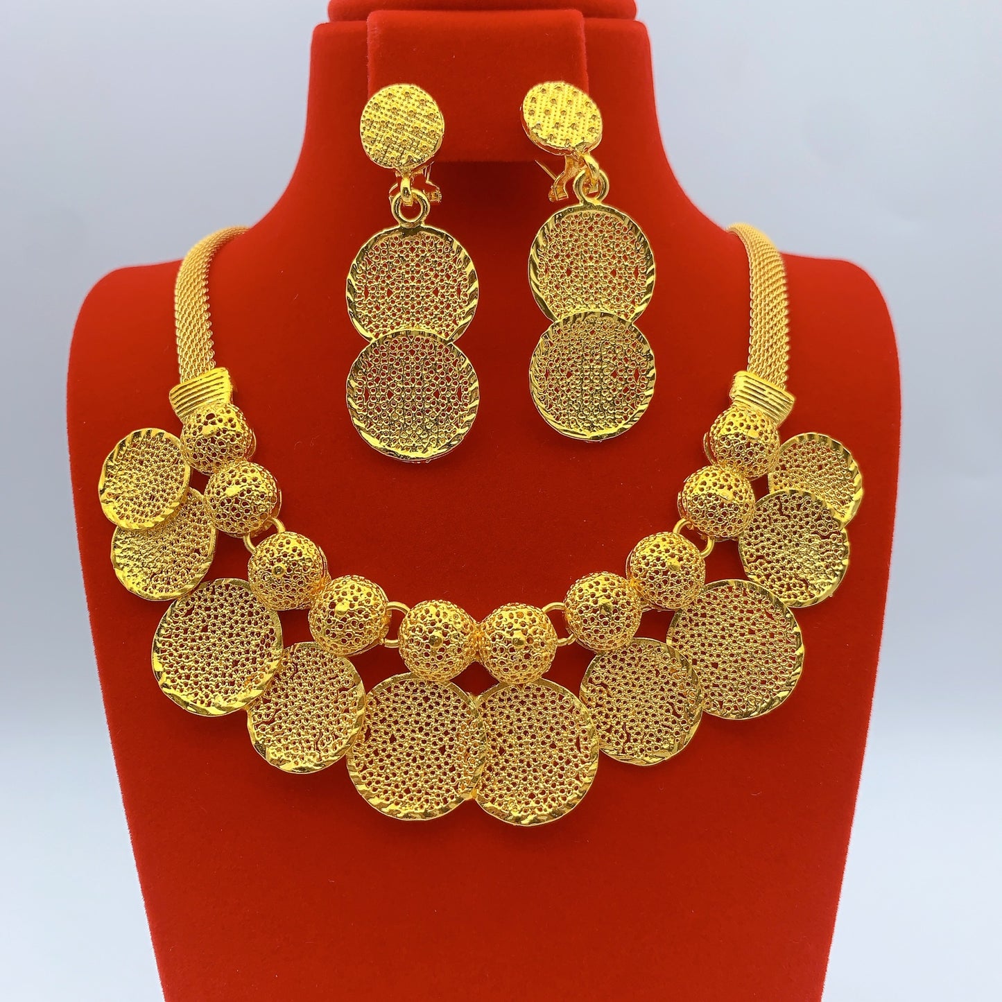 Imitation gold flower necklace earrings suit Dubai India Nigeria brass gold plated women wedding jewelry lot