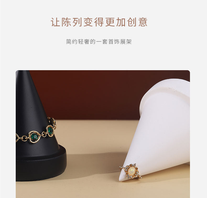 Resin bracelet rack home decoration creative display bracelet rack jewelry storage bracelet rack jewelry display stand