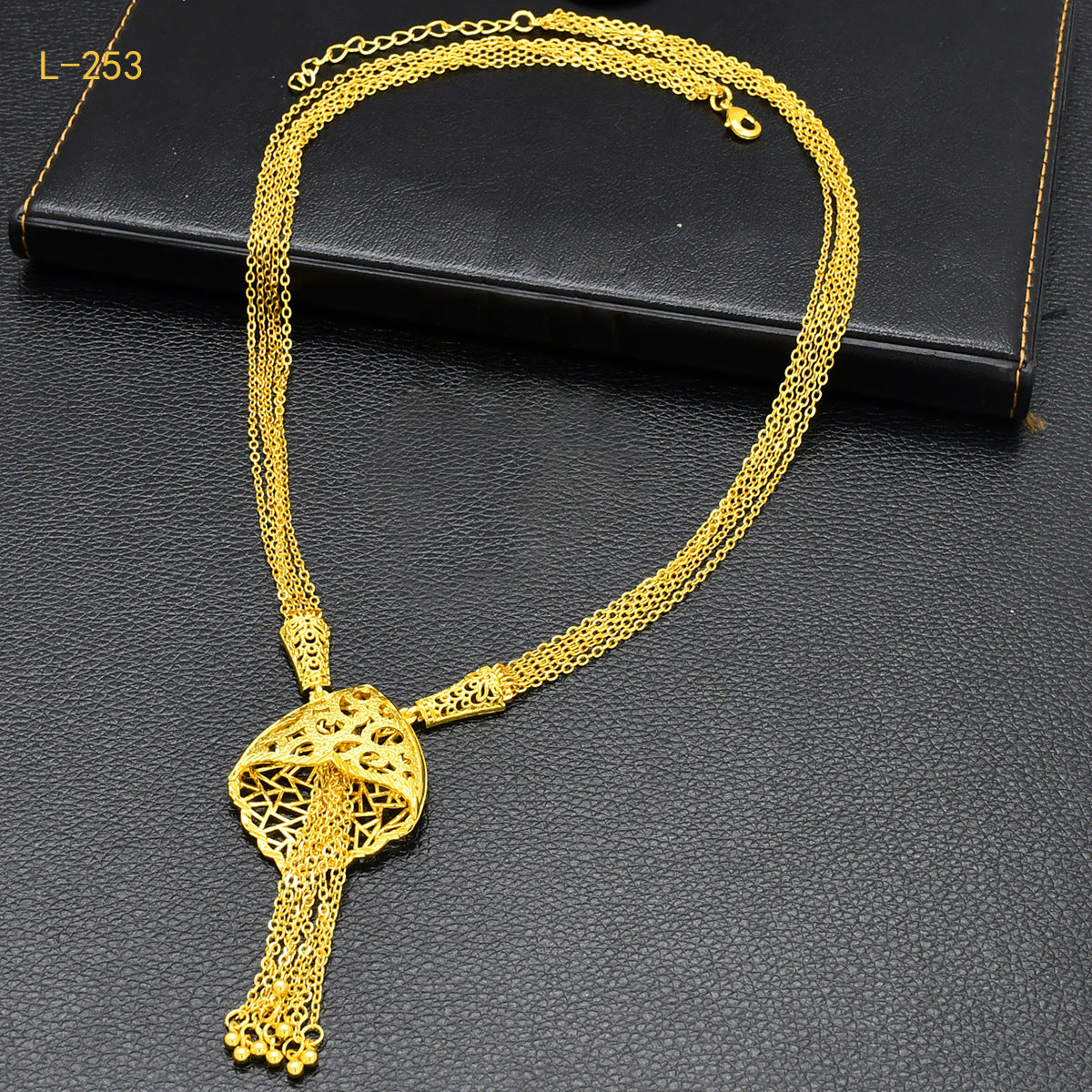 Imitation gold flower necklace earrings suit Dubai India Nigeria brass gold plated women wedding jewelry lot