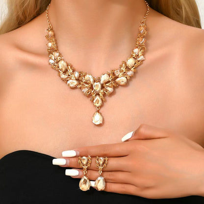 Jewelry Popular Exaggerated Bridal Necklace Bracelet Earrings Three-Piece High-End Crystal Banquet Jewelry Set
