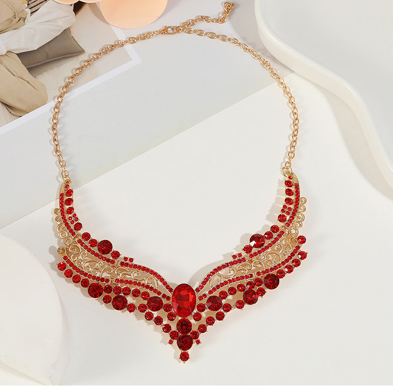 European and American Export Jewelry Bridal Jewelry Accessories Necklace Earrings Set Live Performance Crystal V-Shaped Clavicle Chain for Women