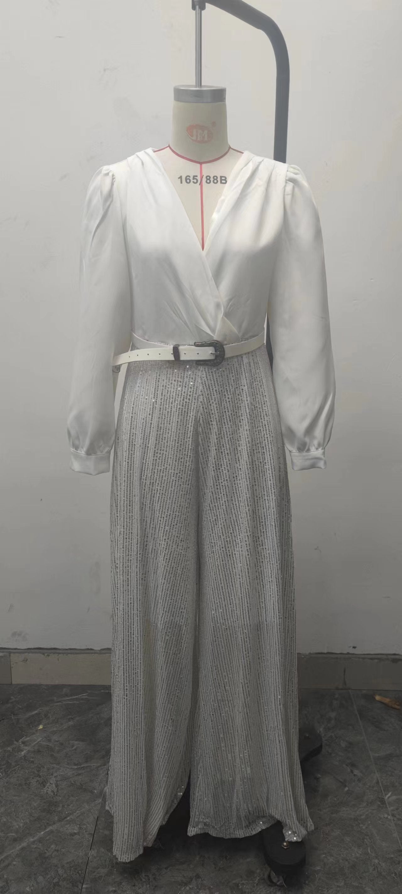 2025 Dress Women's Spring & Fall High-End V Neck Long-Sleeved Shirt Elegant Waist Sequin French Wide-Leg Pants