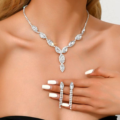 Cross-border jewelry wholesale hot selling personalized color horse eye water drop necklace tassel earrings bridal suit jewelry