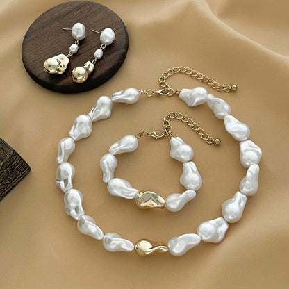 European and American Cross-border Jewelry French Retro Imitation Pearl Baroque Necklace Simple Beaded Pendant Tassel Clavicle Chain