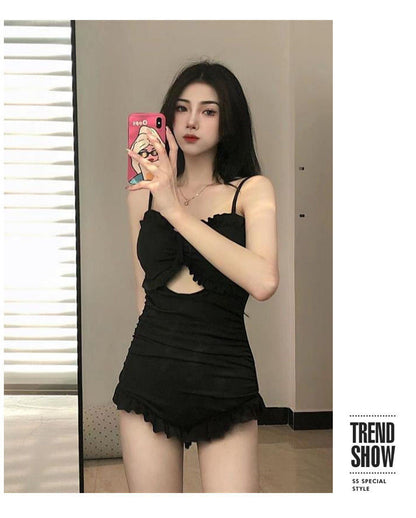 Swimsuit Women's One-Piece Sexy 2025 New Korean Ins Swimsuit Conservative Belly-Covering Slimming Look Small Breasts Fairy Gathered Summer