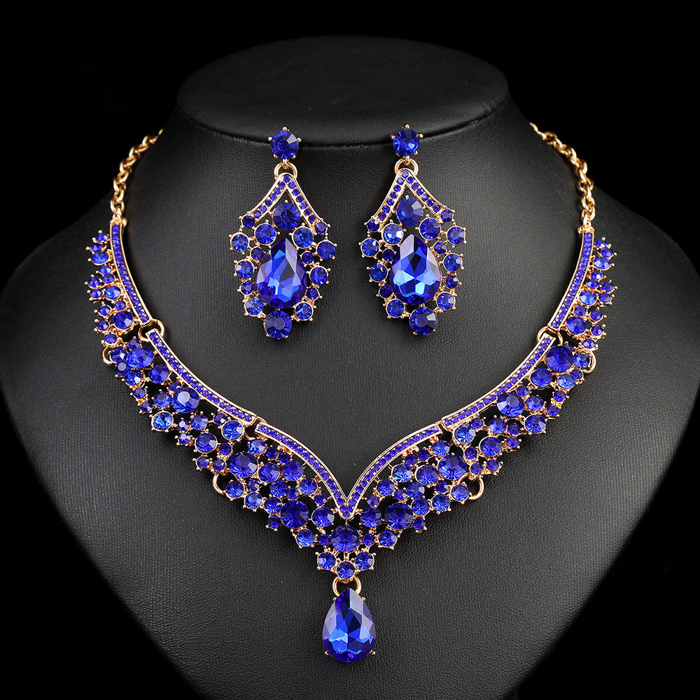 Cross-border foreign trade retro jewelry exaggerated necklace suit luxury crystal jewelry banquet dress accessories manufacturers direct supply