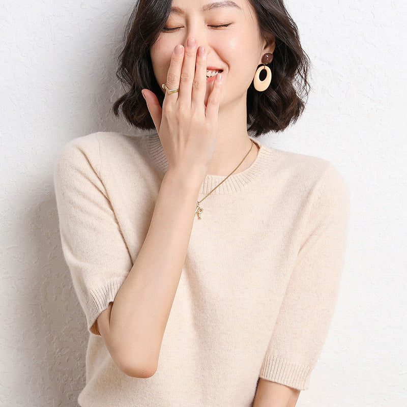2025 Spring and Summer New Style Knitted Short-Sleeved Women's Round Neck Bottoming Knitted Pullover Half-Sleeved Sweater Loose Bottoming Sweater