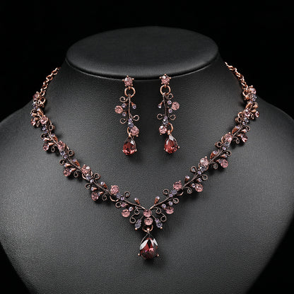 European and American Foreign Trade Jewelry Retro Jewelry Set Gemstone Necklace Clavicle Chain Cross-Border Female Leaf Water Drop Spot Straight Hair