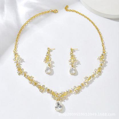 Vintage Light Luxury Crystal Drop Necklace Earrings suit Fashion Elegant Bridal Dress Accessories Necklace Jewelry Goods