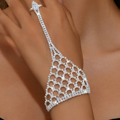 Factory Direct Supply European and American Fashion Full Diamond Bracelet for Women, Bracelet and Ring Integrated Chain, Beach Anklet, Hand Jewelry, Foot Jewelry