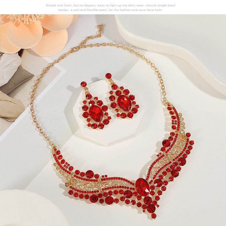 European and American Export Jewelry Bridal Jewelry Accessories Necklace Earrings Set Live Performance Crystal V-Shaped Clavicle Chain for Women