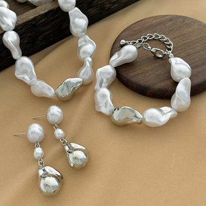 European and American Cross-border Jewelry French Retro Imitation Pearl Baroque Necklace Simple Beaded Pendant Tassel Clavicle Chain